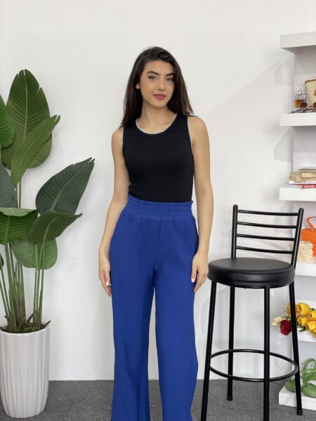 Solid Color Round Neck Sleeveless Top For Women WO-1160