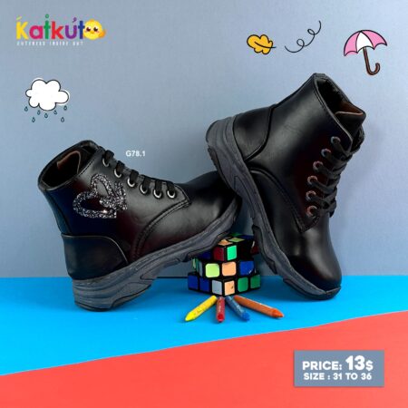 twinkle heart boots G78.1