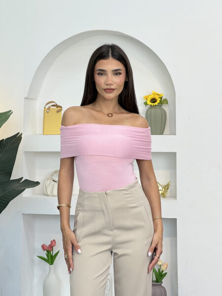 Off-Shoulder Top WOT433