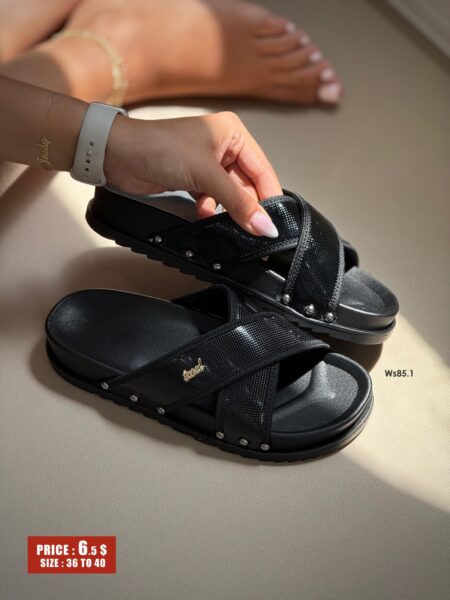 Elinda Slippers WS85.1