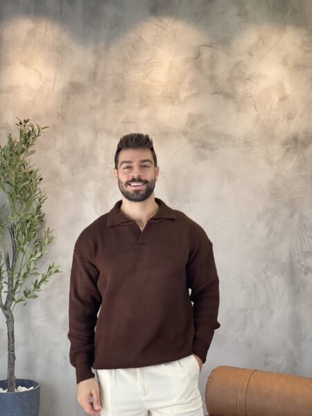 Solid Collared Sweater MENB240