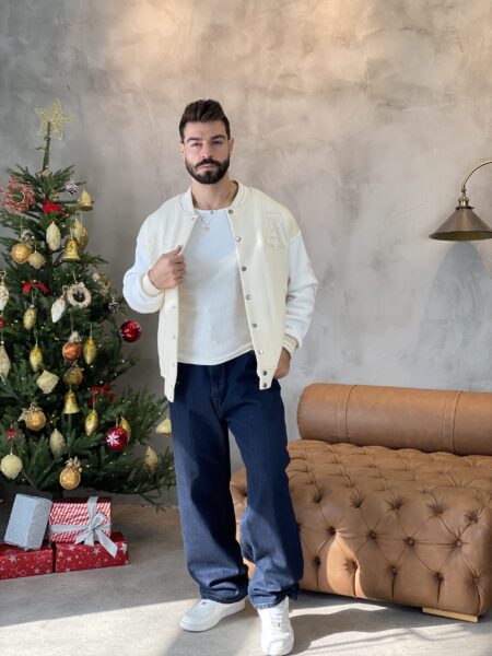 Men Letter Graphic Colorblock Striped Trim Varsity Jacket MENJ148