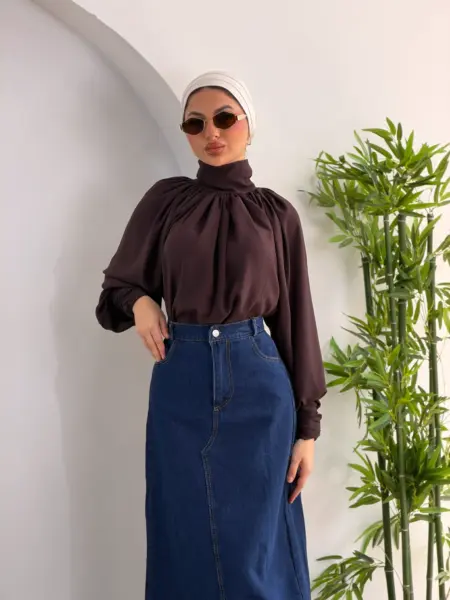 High-Neck Fluid Blouse WOT944