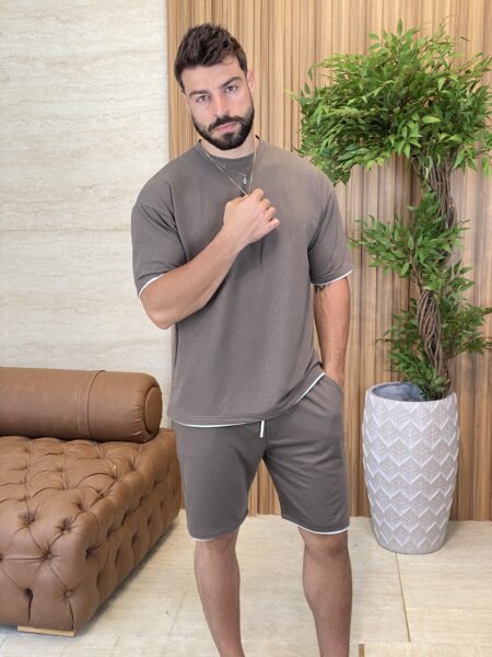Piping detail summer set MENS349