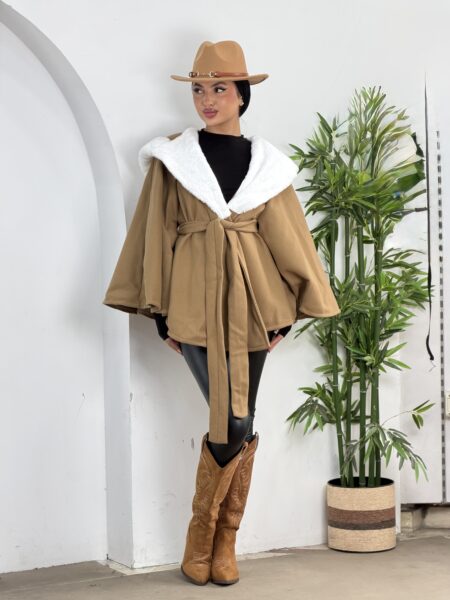 FurLuxe Cape WOJ843